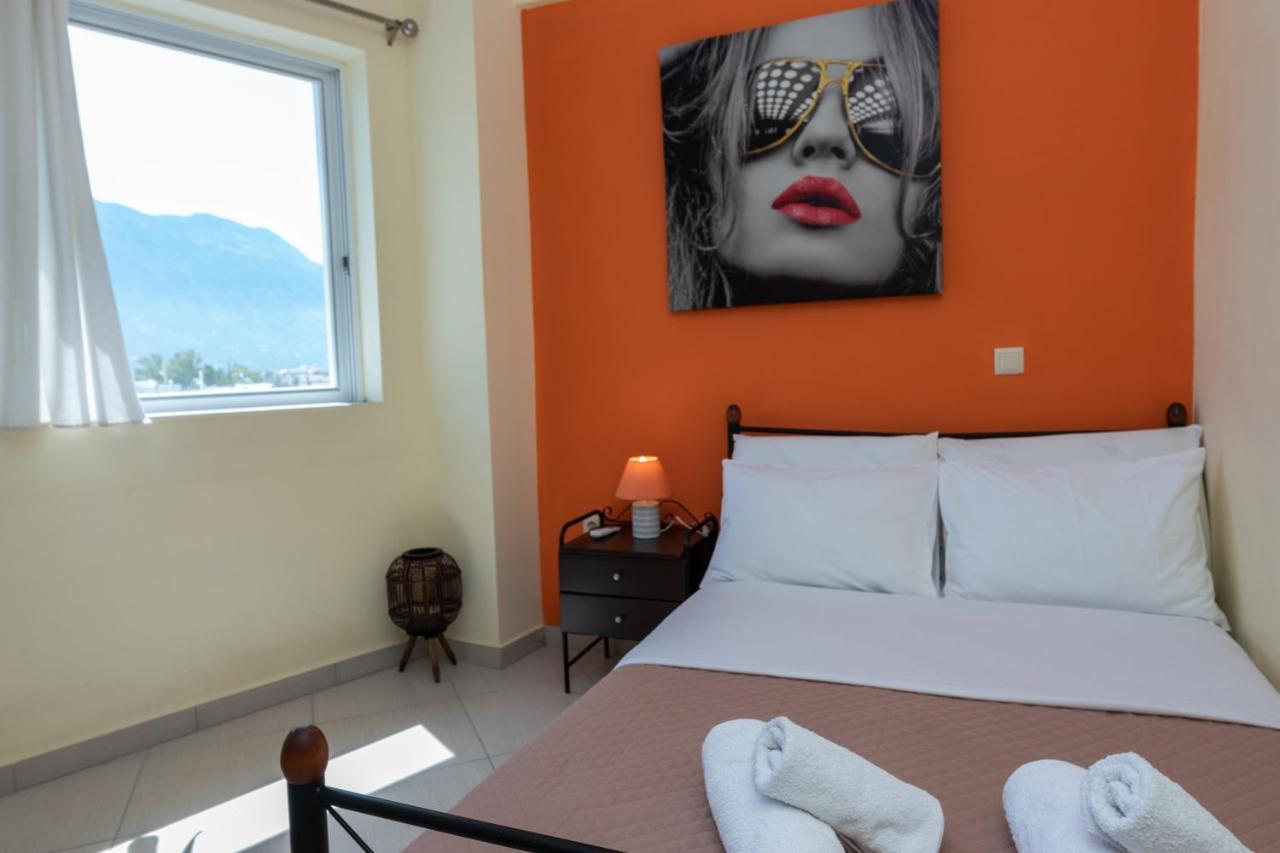 Kalamata Alex Apartments II ภายนอก รูปภาพ