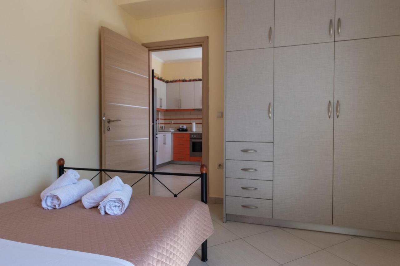 Kalamata Alex Apartments II ภายนอก รูปภาพ